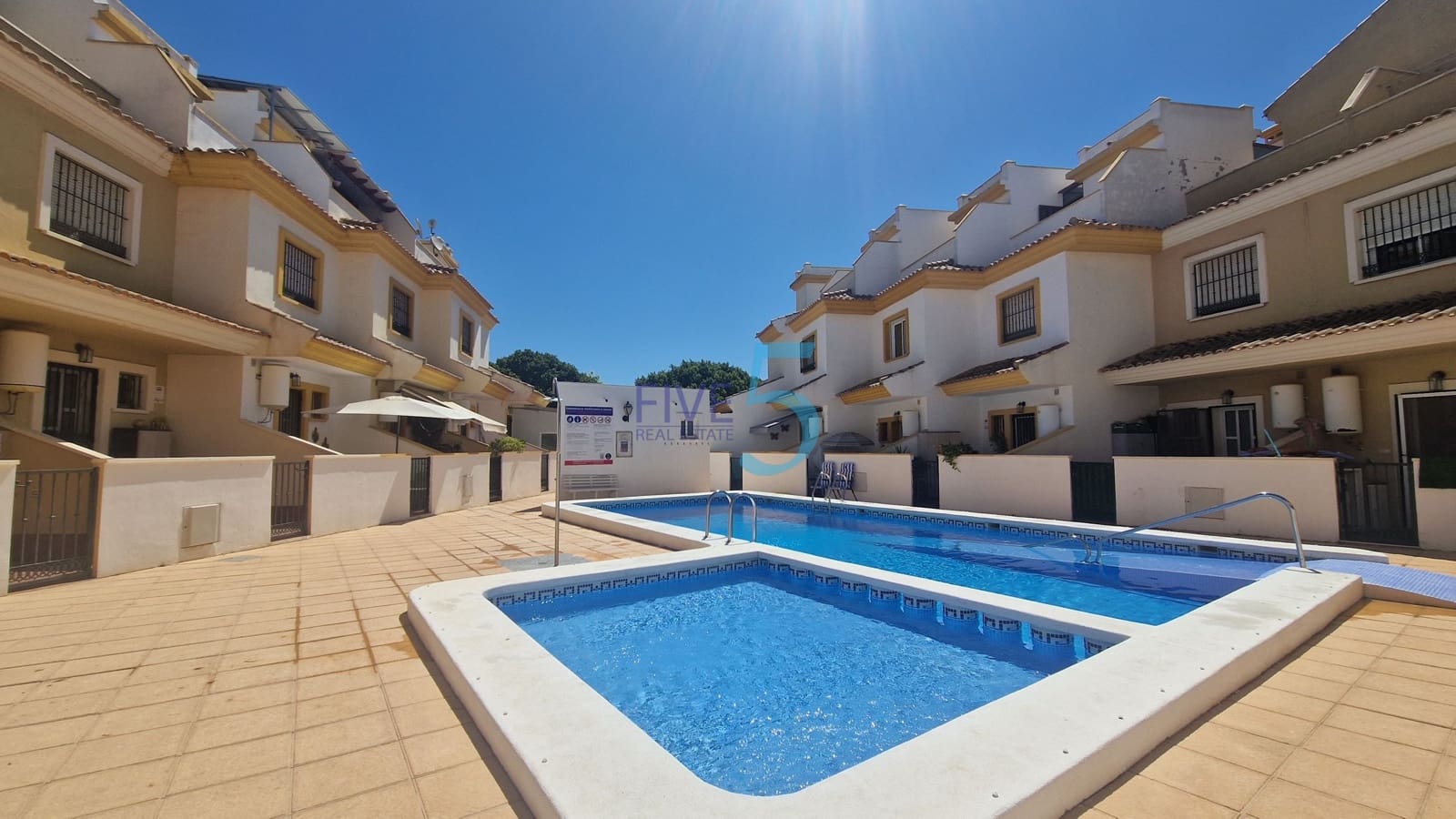 2 quarto Casa em Banda para venda em Torre-Pacheco com piscina - 120 000 € (Ref: 9948857)