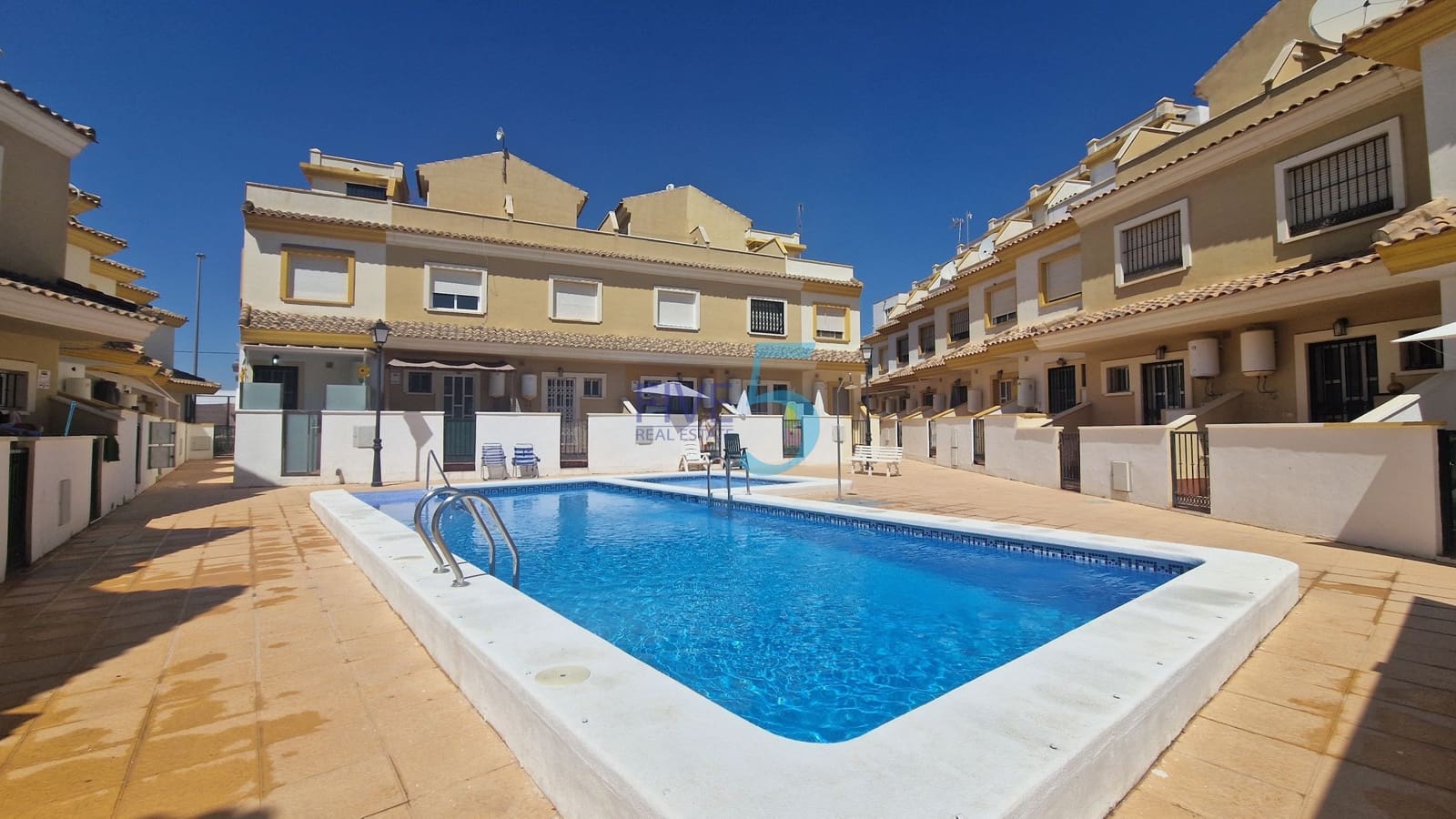 2 quarto Casa em Banda para venda em Torre-Pacheco com piscina - 120 000 € (Ref: 9948857)