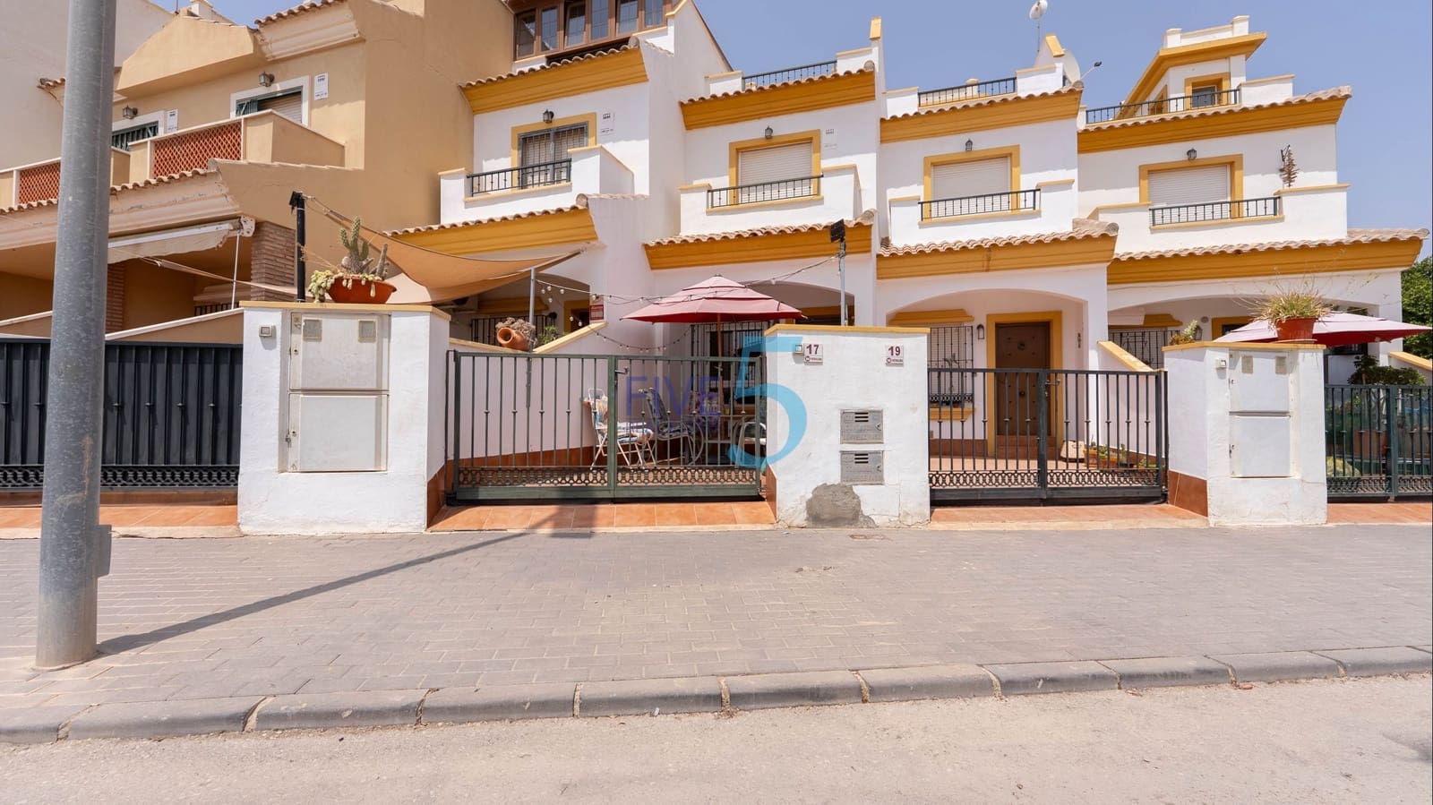 2 bedroom Townhouse for sale in Torre-Pacheco with pool - € 120,000 (Ref: 9948857)