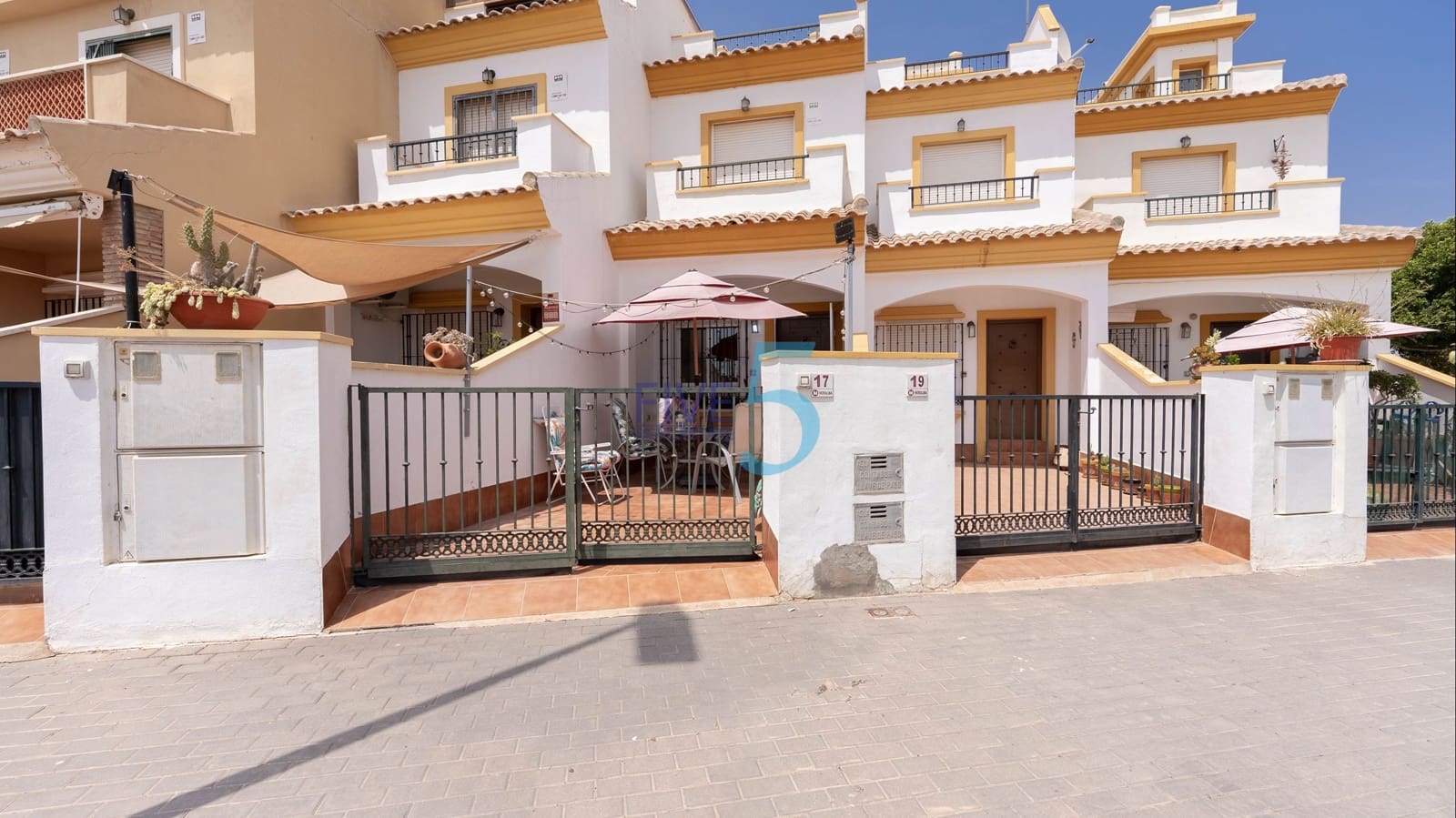2 bedroom Townhouse for sale in Torre-Pacheco with pool - € 120,000 (Ref: 9948857)