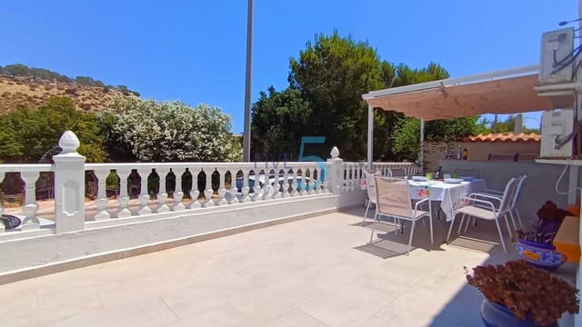 4 soverom Villa til salgs i San Fulgencio med svømmebasseng - € 249 995 (Ref: 9949184)