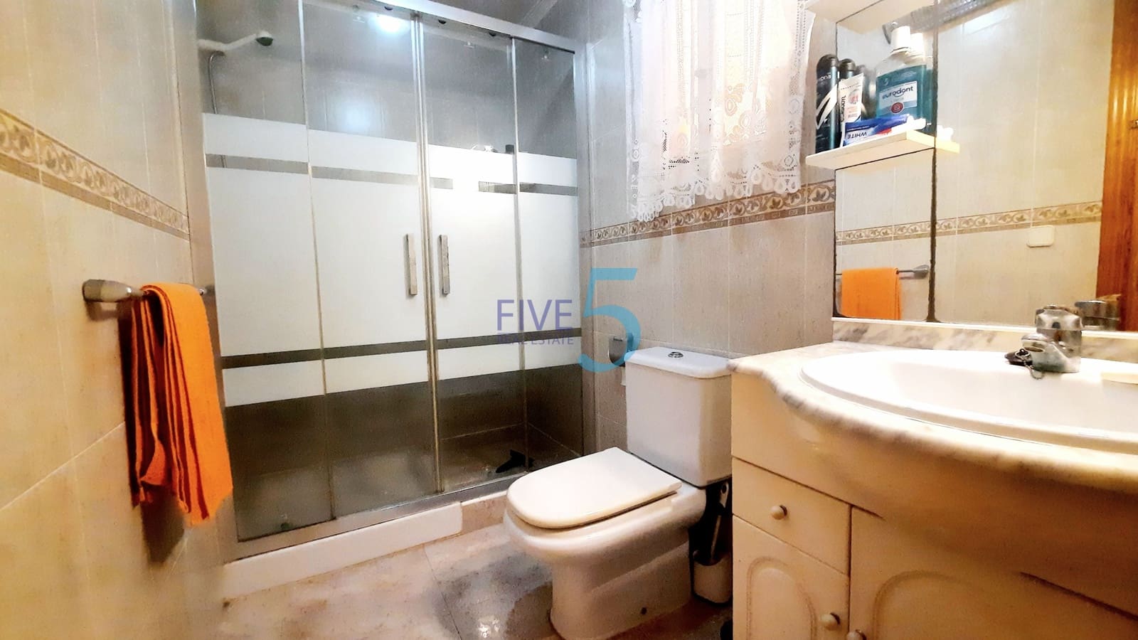 3 soveværelse Byhus til salg i Los Altos med swimmingpool - € 169.950 (Ref: 9950396)