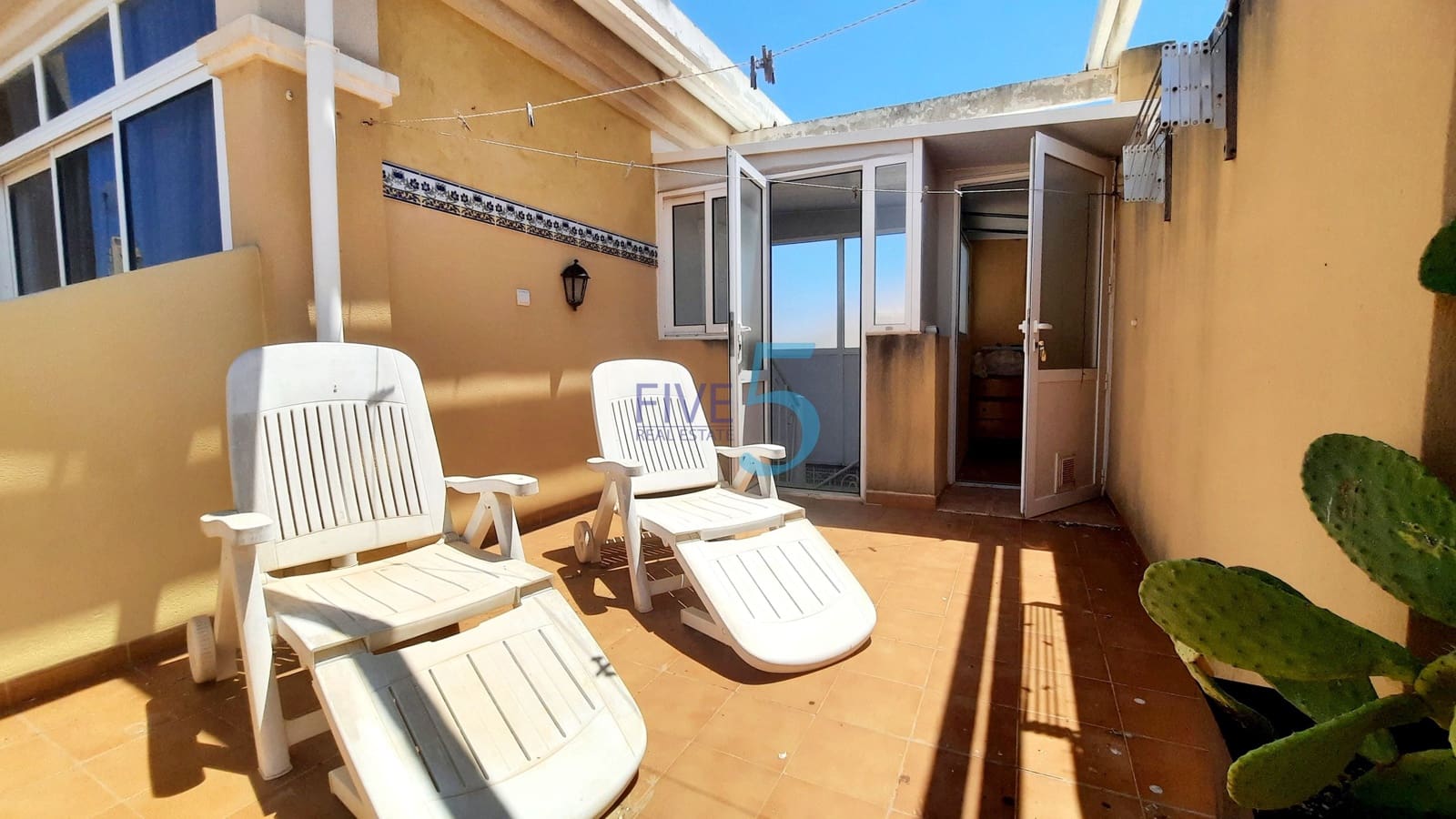3 soveværelse Byhus til salg i Los Altos med swimmingpool - € 169.950 (Ref: 9950396)