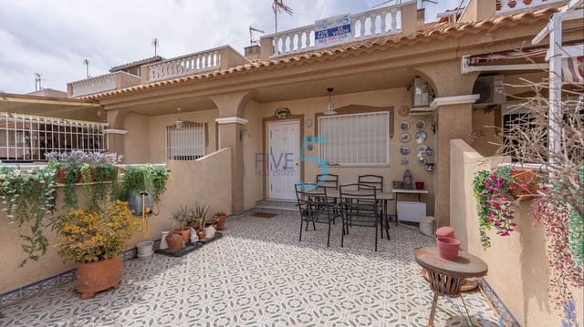 3 bedroom Townhouse for sale in Los Alcázares - € 165,000 (Ref: 9950633)