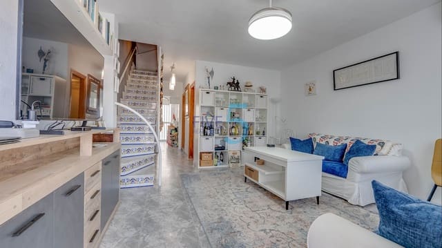 3 bedroom Townhouse for sale in Los Alcázares - € 165,000 (Ref: 9950633)