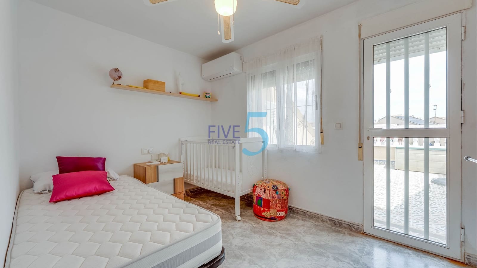 3 slaapkamer Huis te koop in Los Alcazares - € 165.000 (Ref: 9950633)