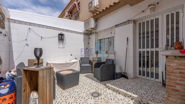3 bedroom Townhouse for sale in Los Alcázares - € 165,000 (Ref: 9950633)