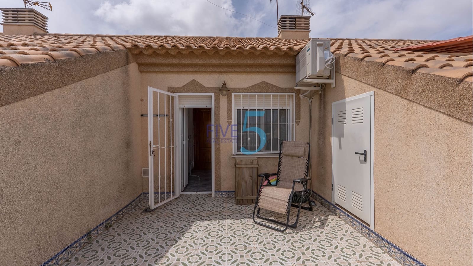 3 slaapkamer Huis te koop in Los Alcazares - € 165.000 (Ref: 9950633)