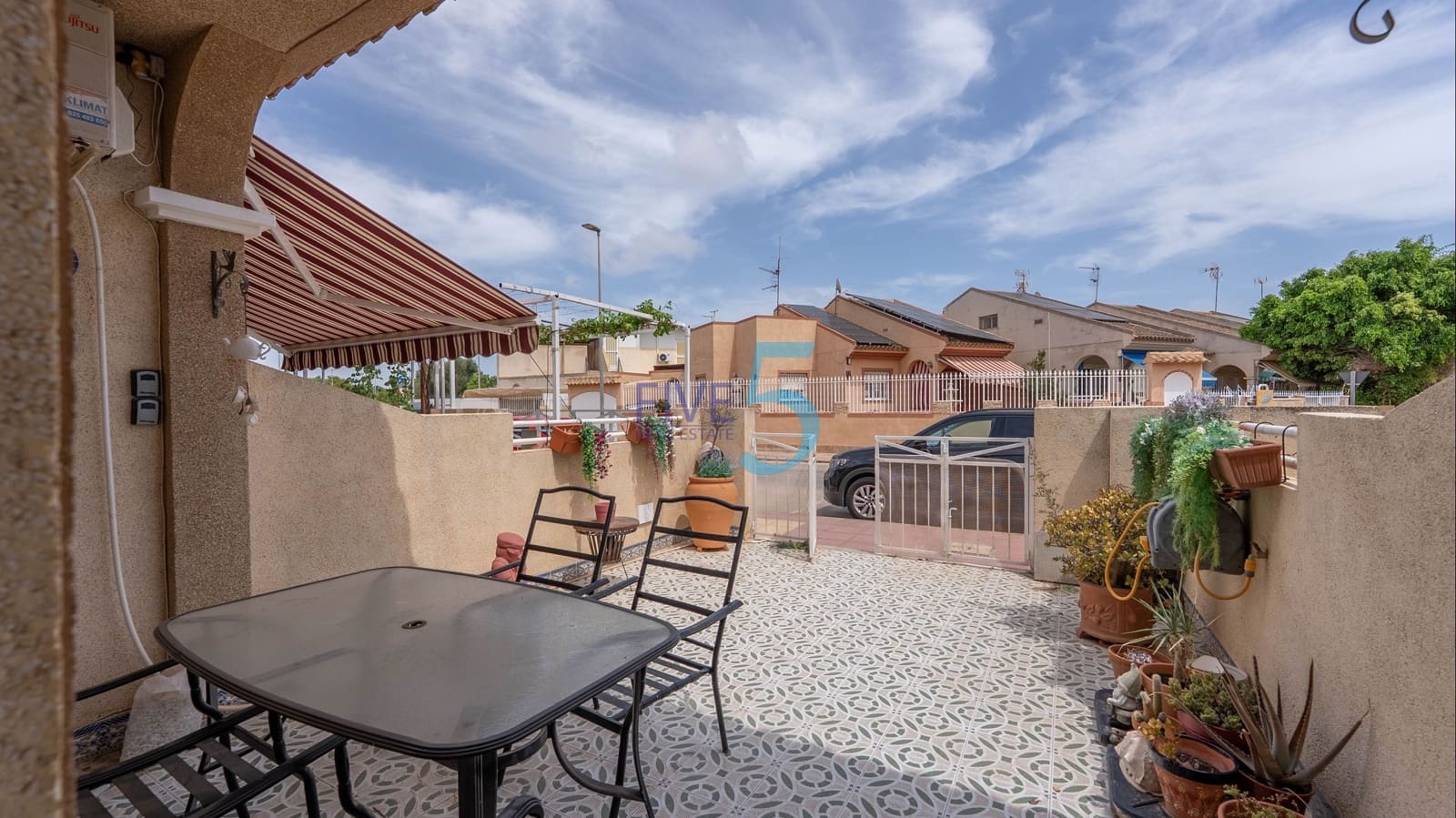 3 slaapkamer Huis te koop in Los Alcazares - € 165.000 (Ref: 9950633)