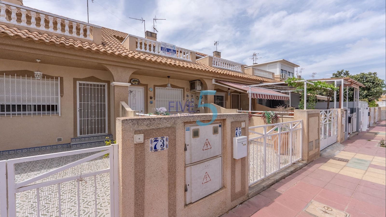 3 slaapkamer Huis te koop in Los Alcazares - € 165.000 (Ref: 9950633)