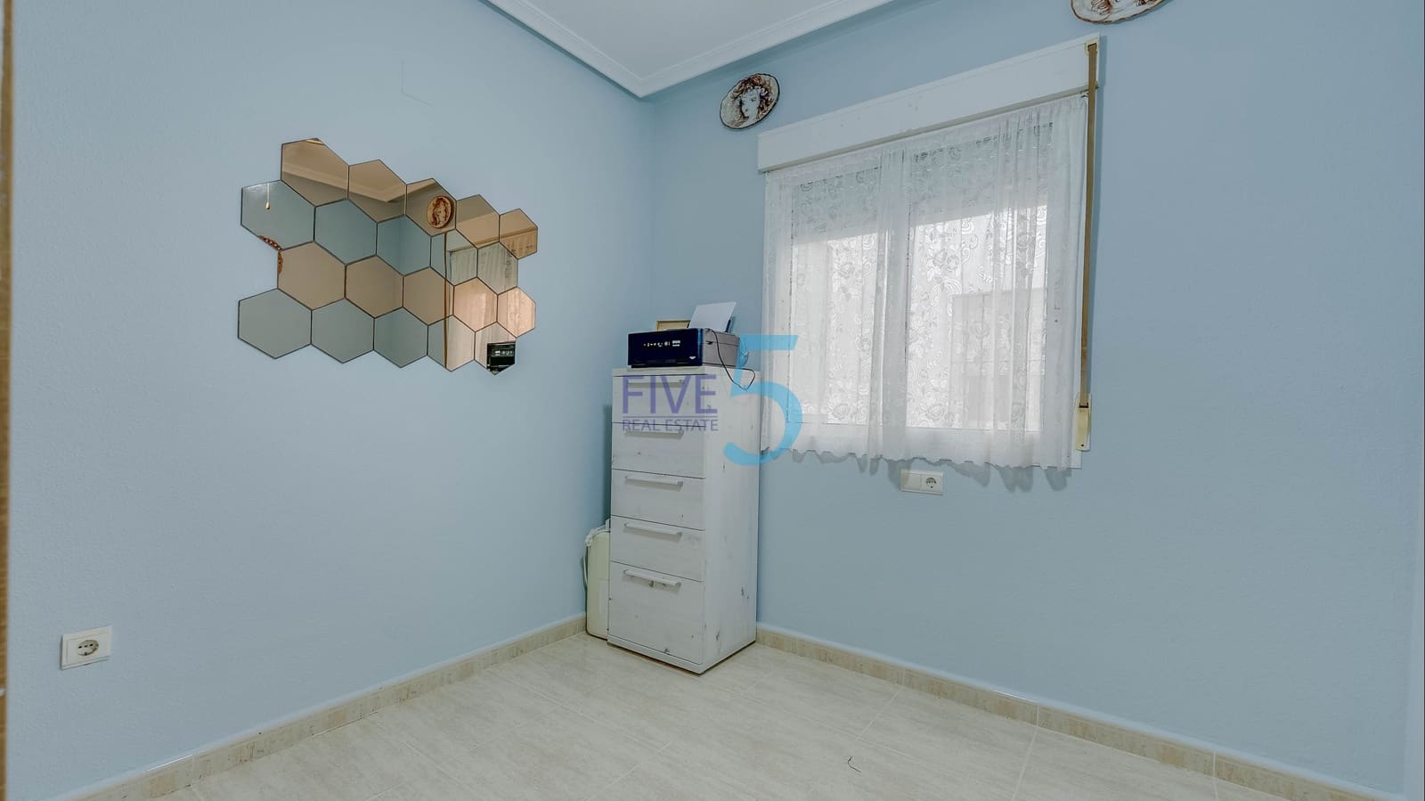 2 soveværelse Lejlighed til salg i Villamartin med swimmingpool garage - € 159.999 (Ref: 9952918)