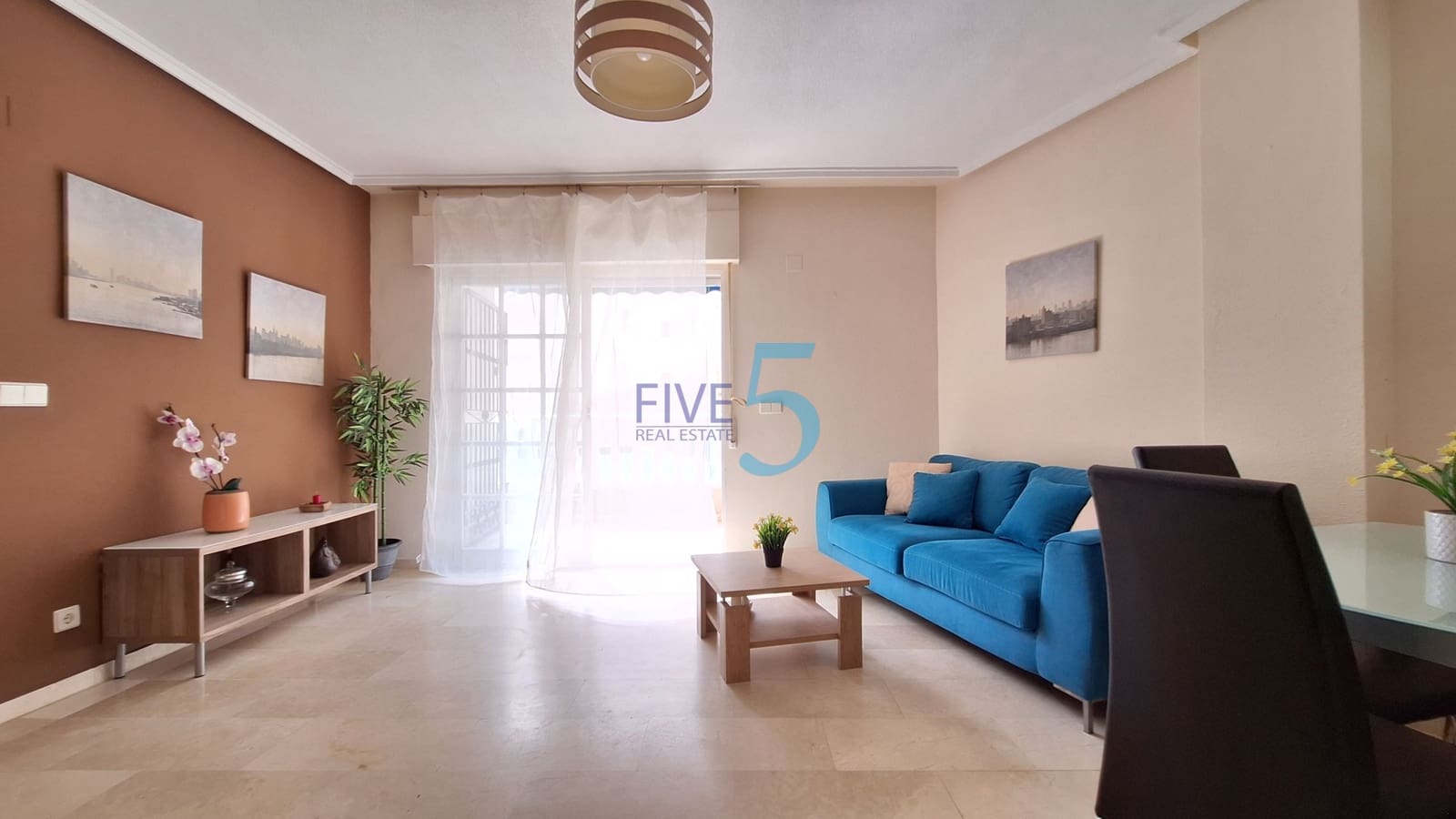 2 bedroom Apartment for sale in Torrevieja with garage - € 167,000 (Ref: 9953117)
