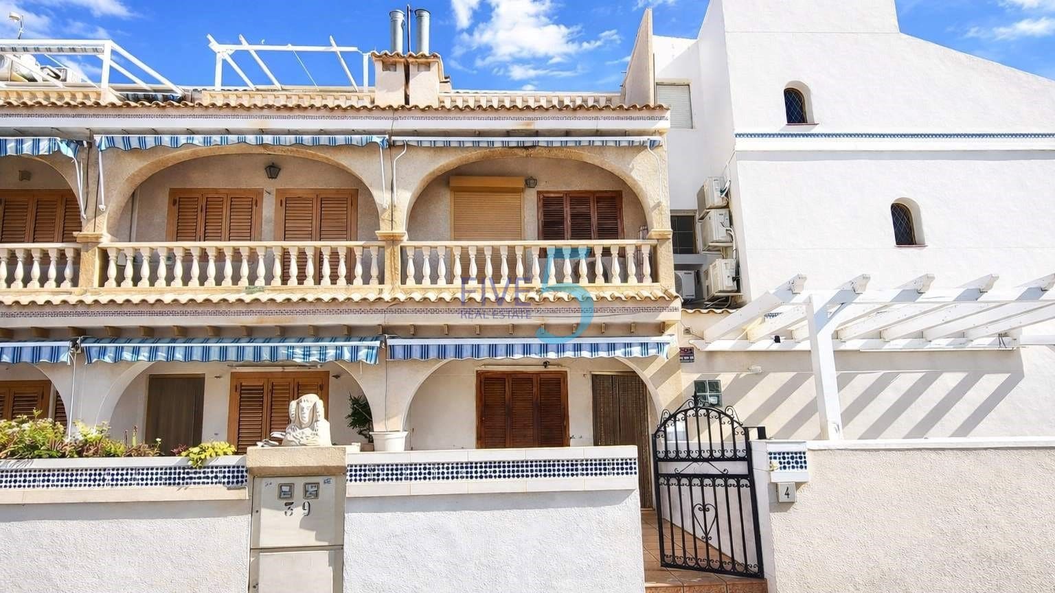 3 soveværelse Lejlighed til salg i Santa Pola med garage - € 309.500 (Ref: 9953119)