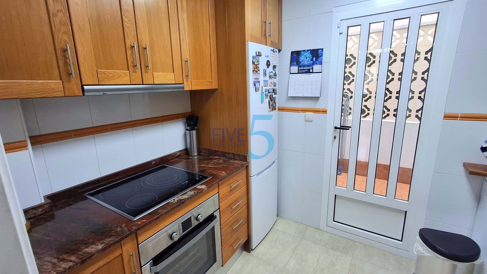 Apartamento de 3 habitaciones en Arenales del Sol en venta con piscina garaje - 349.000 € (Ref: 9953121)