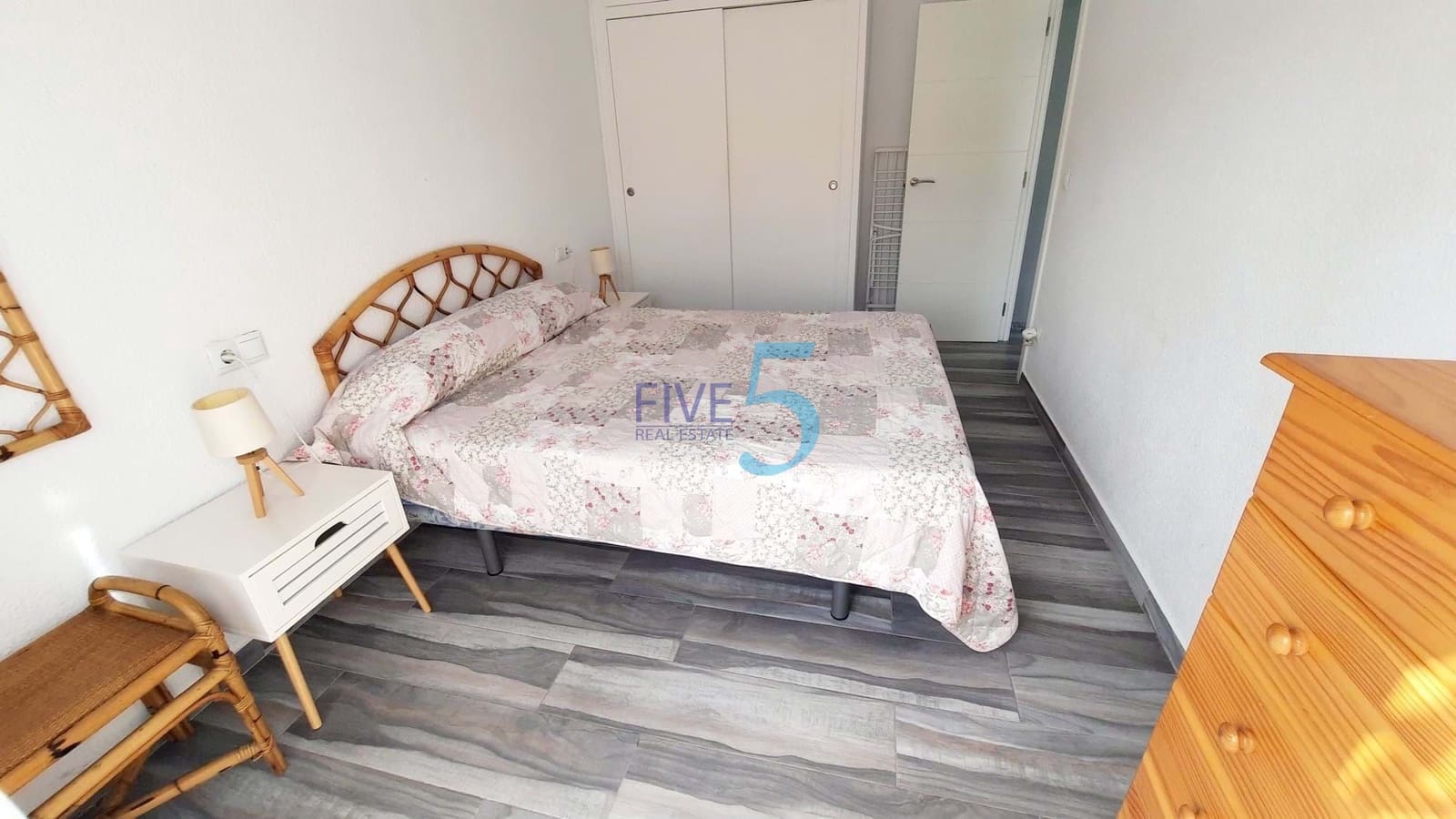 2 soveværelse Lejlighed til salg i Santa Pola med garage - € 289.000 (Ref: 9953591)