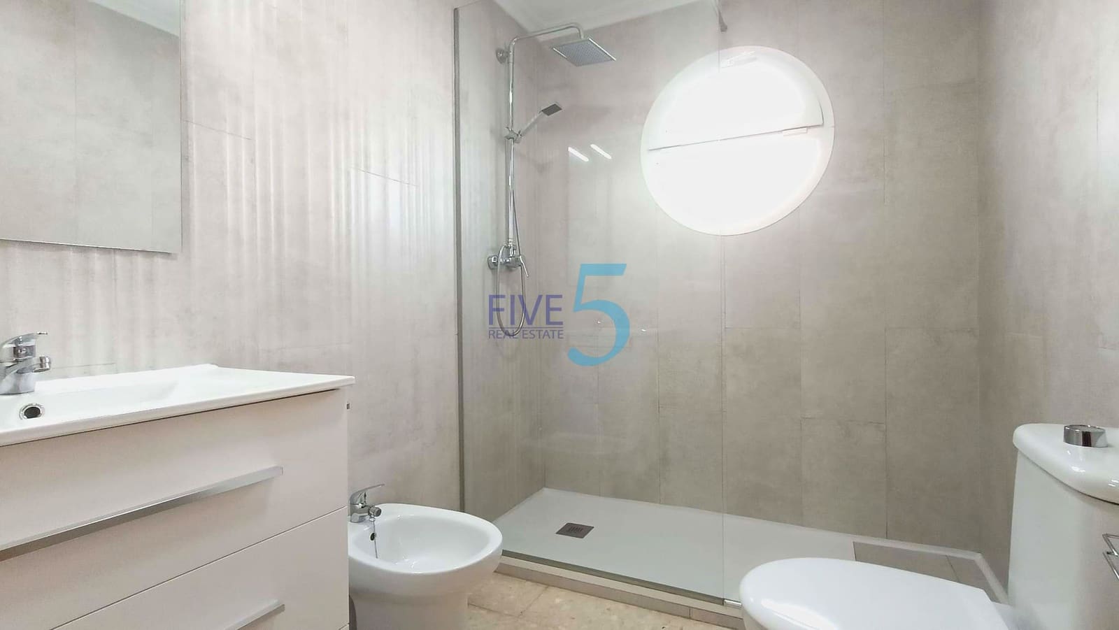 3 soveværelse Lejlighed til salg i Arenales del Sol med swimmingpool garage - € 309.000 (Ref: 9953595)