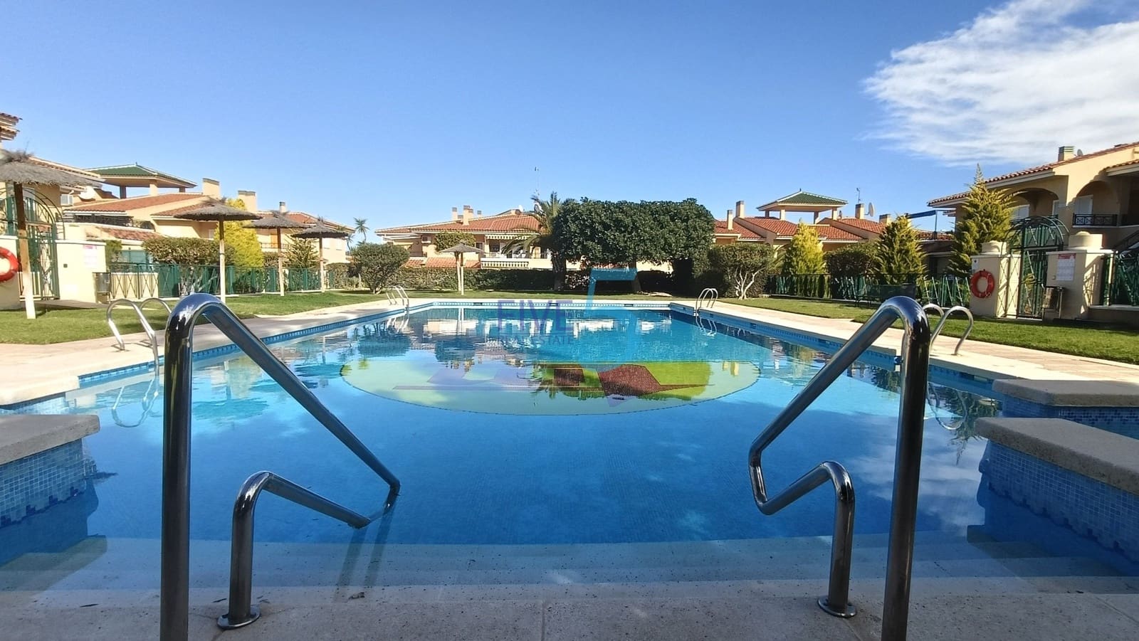 2 soverom Leilighet til salgs i Gran Alacant med svømmebasseng garasje - € 355 000 (Ref: 9953598)