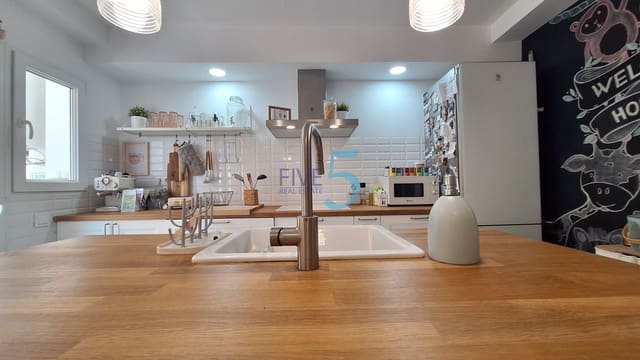 3 chambre Appartement à vendre à Torrevieja - 185 000 € (Ref: 9954484)