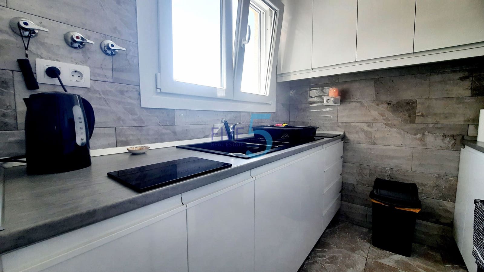2 soveværelse Villa til salg i Los Altos med swimmingpool garage - € 245.000 (Ref: 9954485)