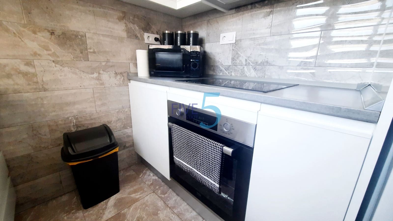 2 soveværelse Villa til salg i Los Altos med swimmingpool garage - € 245.000 (Ref: 9954485)