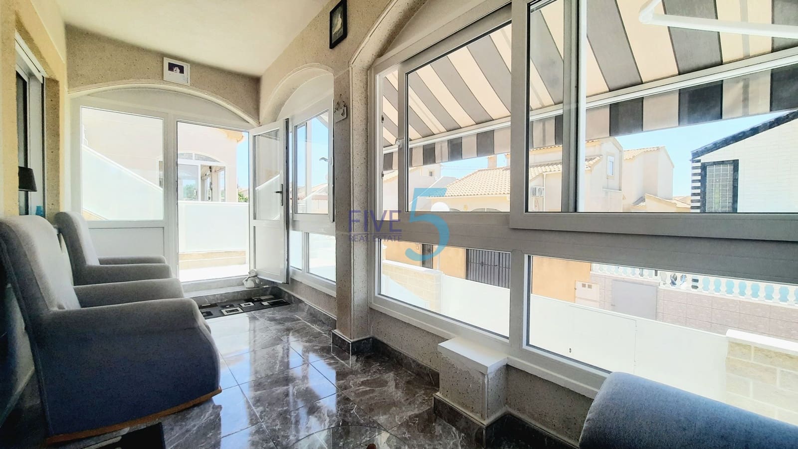 2 soveværelse Villa til salg i Los Altos med swimmingpool garage - € 245.000 (Ref: 9954485)