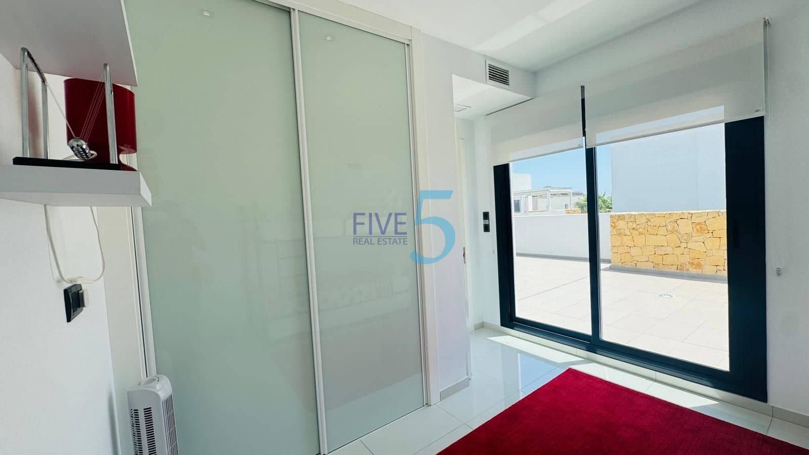 3 soveværelse Villa til salg i Ciudad Quesada med swimmingpool garage - € 520.000 (Ref: 9954580)