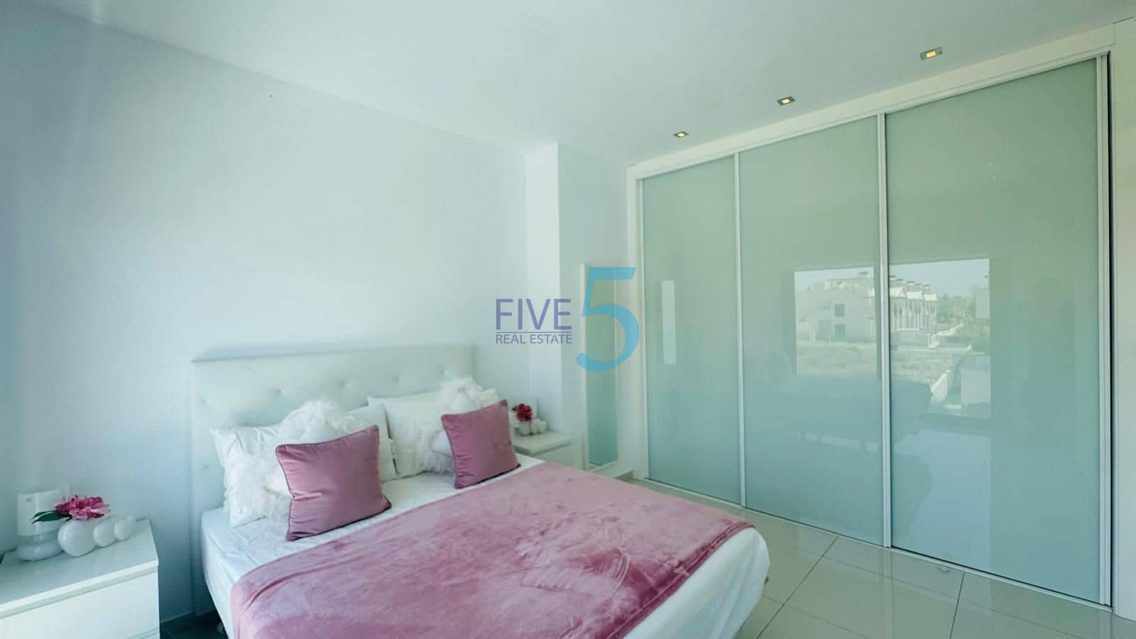 3 soveværelse Villa til salg i Ciudad Quesada med swimmingpool garage - € 520.000 (Ref: 9954580)
