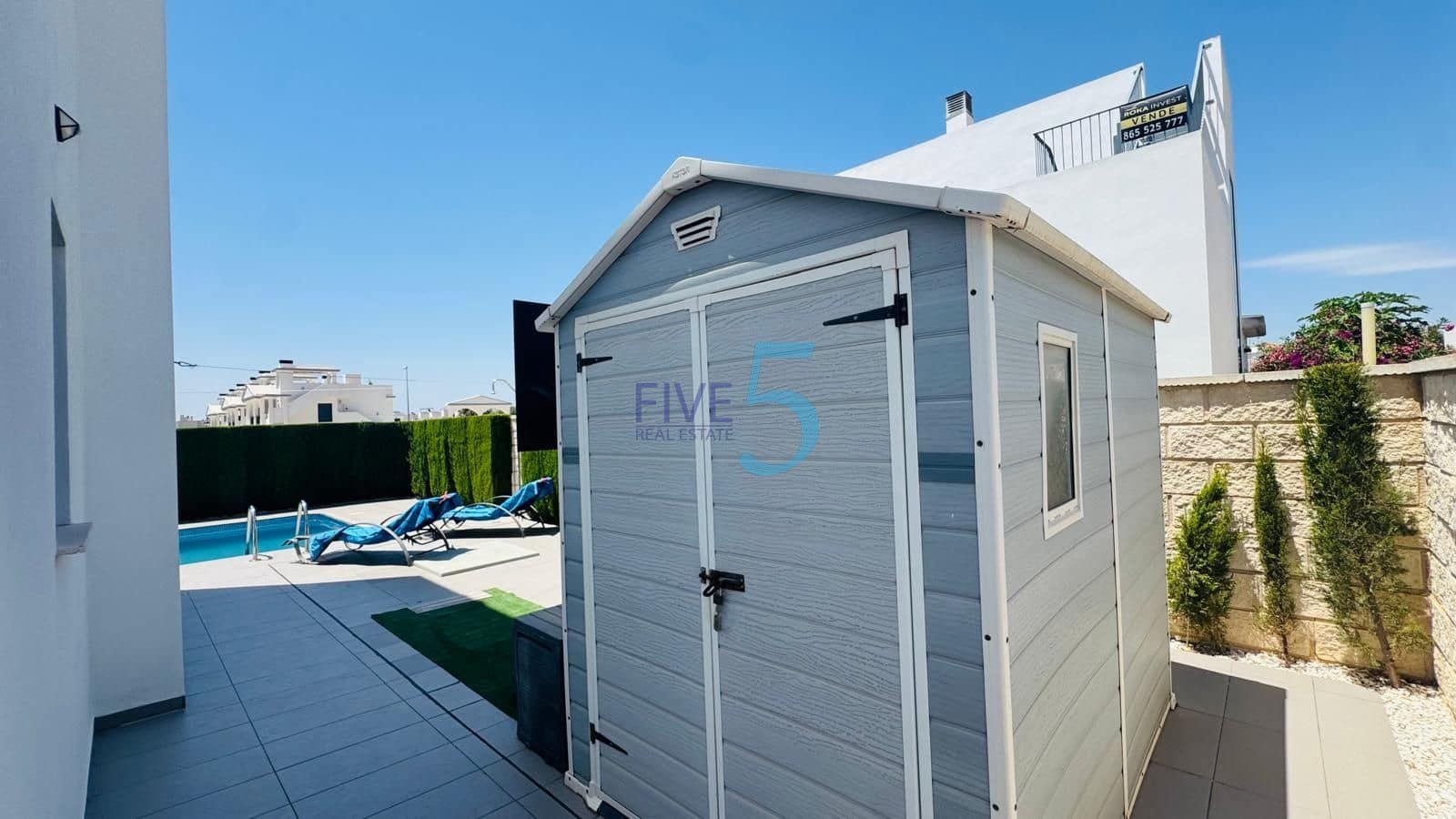 3 soveværelse Villa til salg i Ciudad Quesada med swimmingpool garage - € 520.000 (Ref: 9954580)