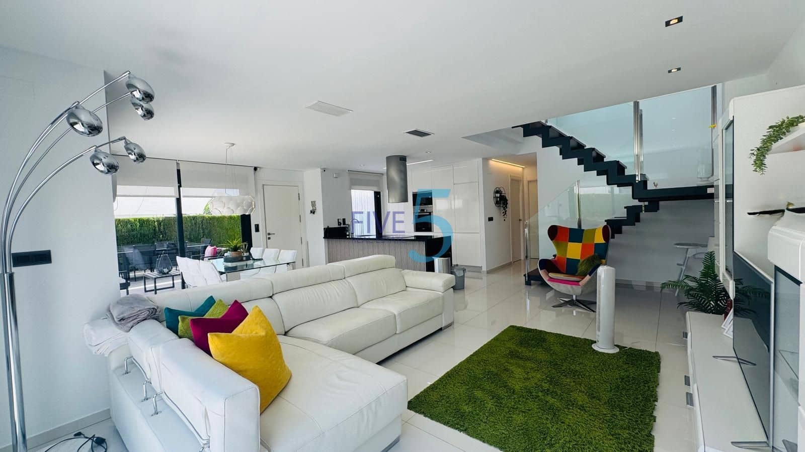 3 soveværelse Villa til salg i Ciudad Quesada med swimmingpool garage - € 520.000 (Ref: 9954580)