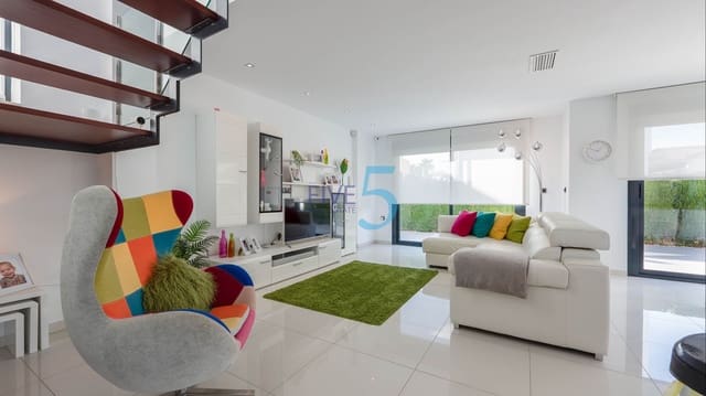3 sovrum Villa till salu i Ciudad Quesada, Rojales med pool garage - 520 000 € (Ref: 9954580)