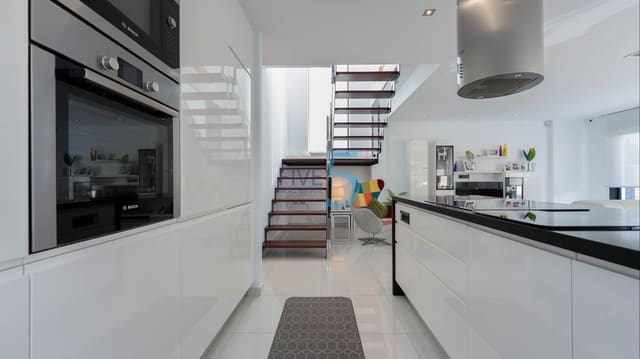 3 sovrum Villa till salu i Ciudad Quesada, Rojales med pool garage - 520 000 € (Ref: 9954580)