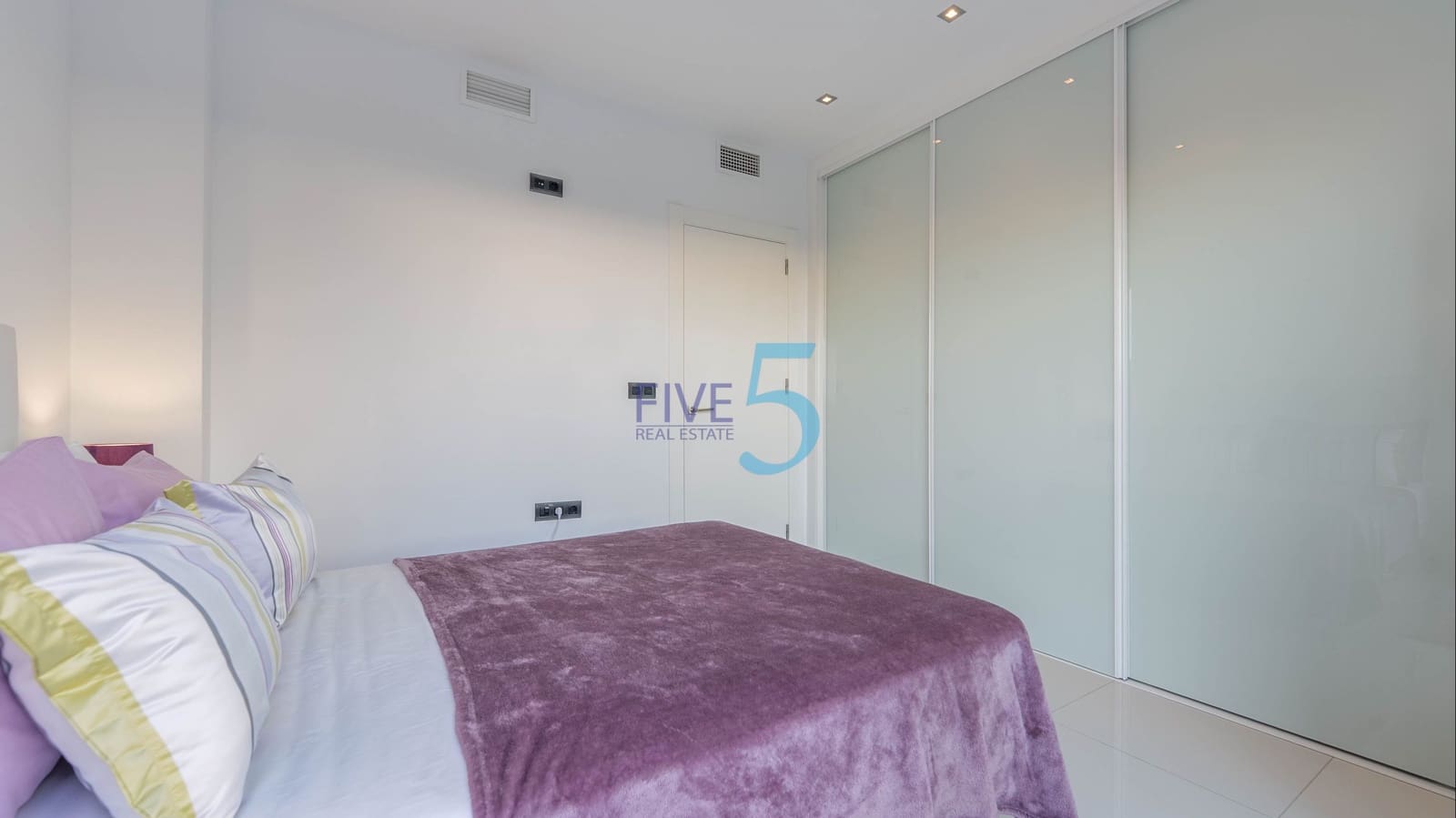 3 soveværelse Villa til salg i Ciudad Quesada med swimmingpool garage - € 499.999 (Ref: 9954580)
