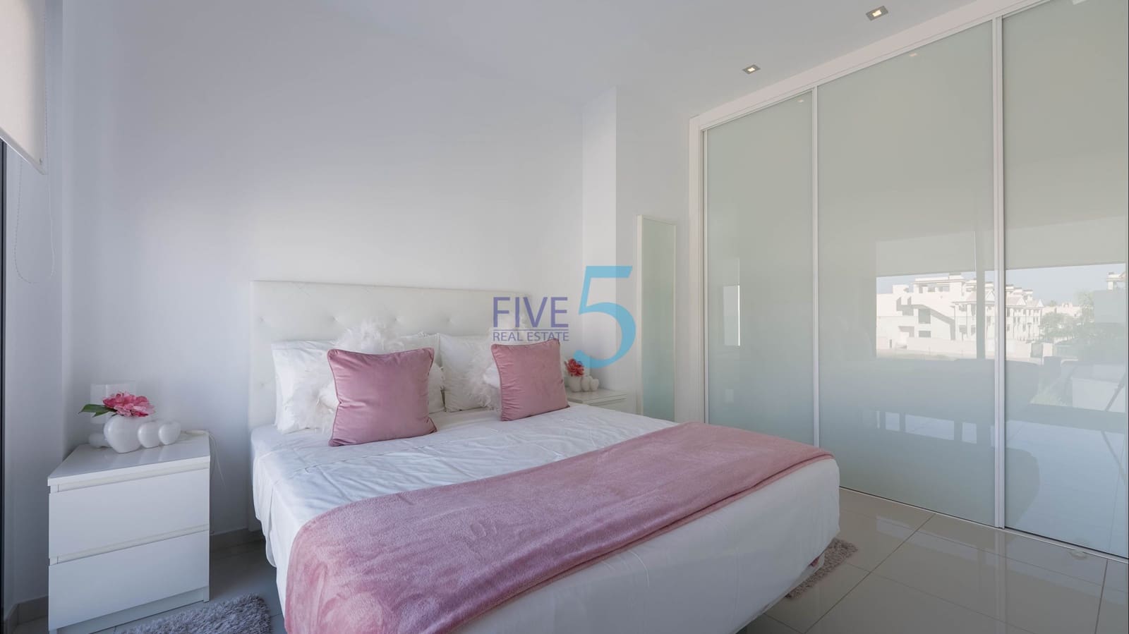 3 soveværelse Villa til salg i Ciudad Quesada med swimmingpool garage - € 499.999 (Ref: 9954580)