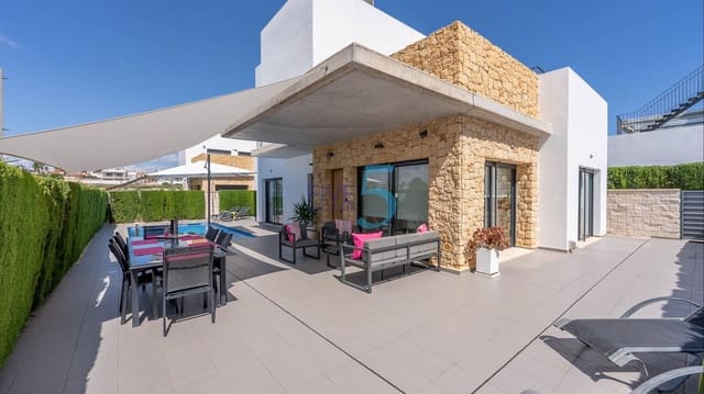 3 sovrum Villa till salu i Ciudad Quesada, Rojales med pool garage - 520 000 € (Ref: 9954580)