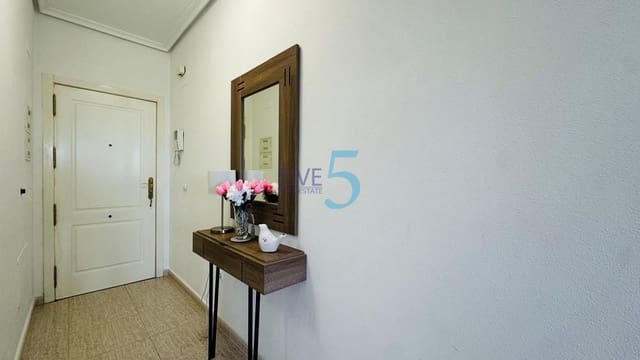 2 slaapkamer Appartement te koop in Almoradí met zwembad - € 111.000 (Ref: 9955438)