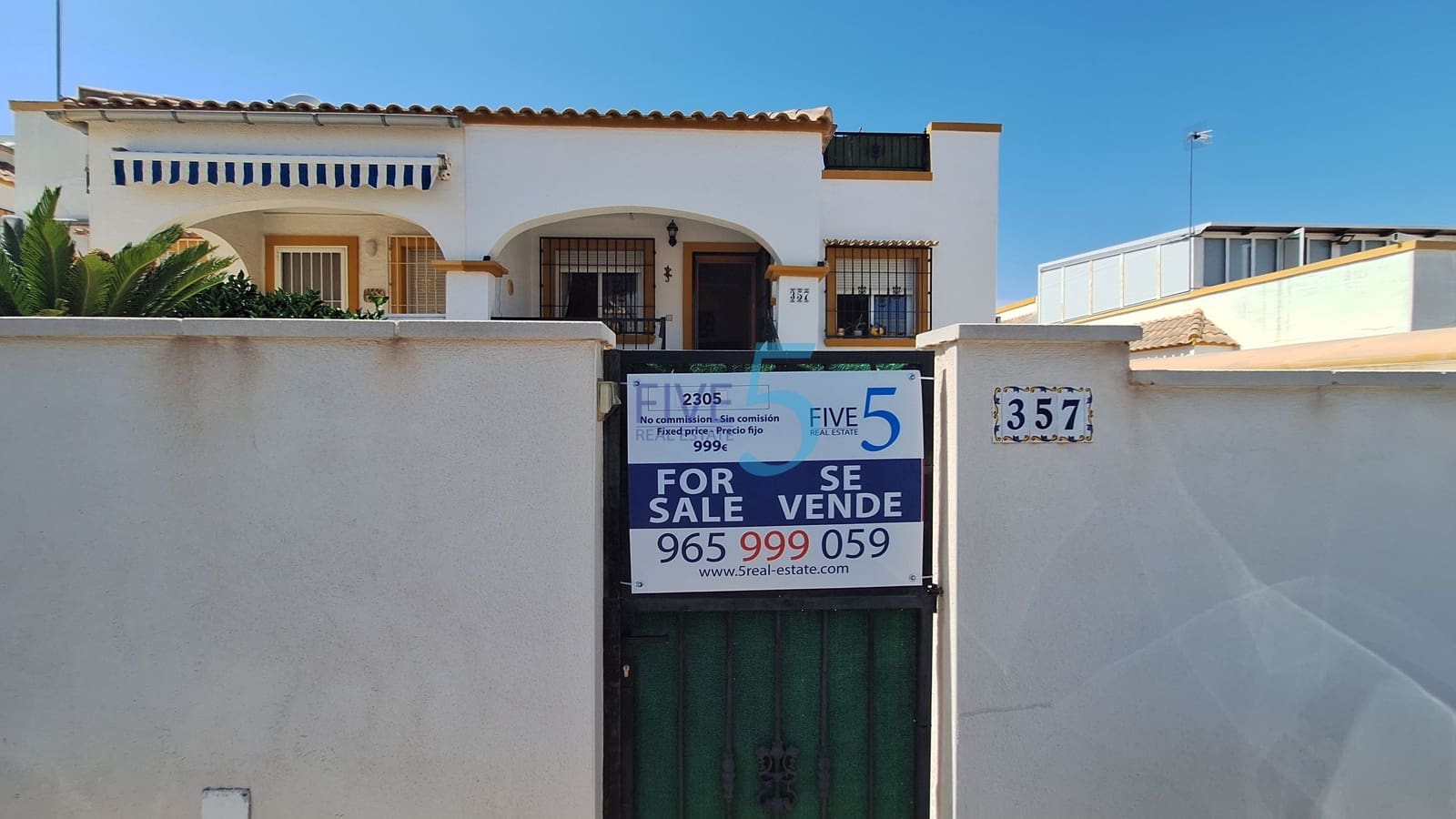 2 bedroom Townhouse for sale in San Fulgencio with pool garage - € 192,000 (Ref: 9955995)