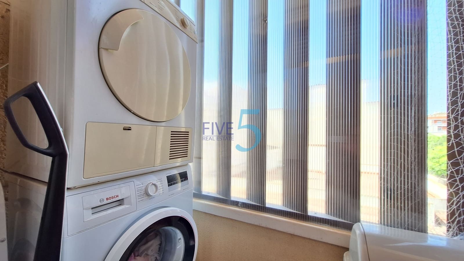 3 bedroom Apartment for sale in Almoradi with garage - € 147,000 (Ref: 9956266)