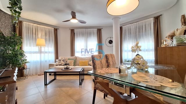 3 bedroom Apartment for sale in Almoradí with garage - € 147,000 (Ref: 9956266)