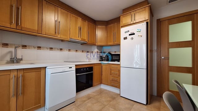 3 bedroom Apartment for sale in Almoradí with garage - € 147,000 (Ref: 9956266)