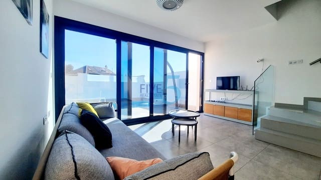 3 soveværelse Villa til salg i San Pedro del Pinatar med swimmingpool garage - € 329.000 (Ref: 9958446)