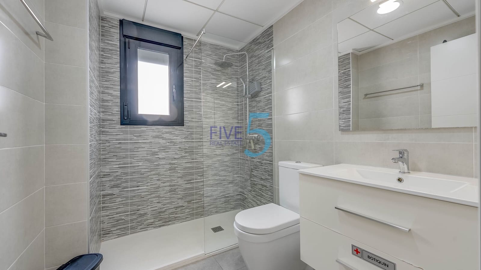 3 bedroom Villa for sale in San Pedro del Pinatar with pool garage - € 329,000 (Ref: 9958446)
