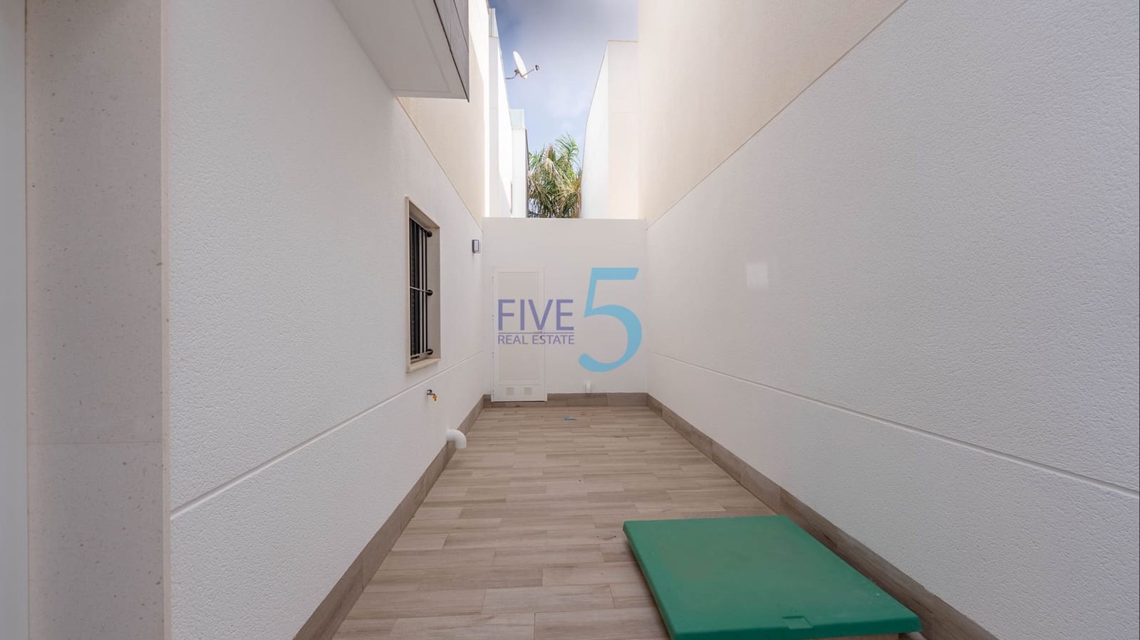 3 bedroom Villa for sale in San Pedro del Pinatar with pool garage - € 329,000 (Ref: 9958446)