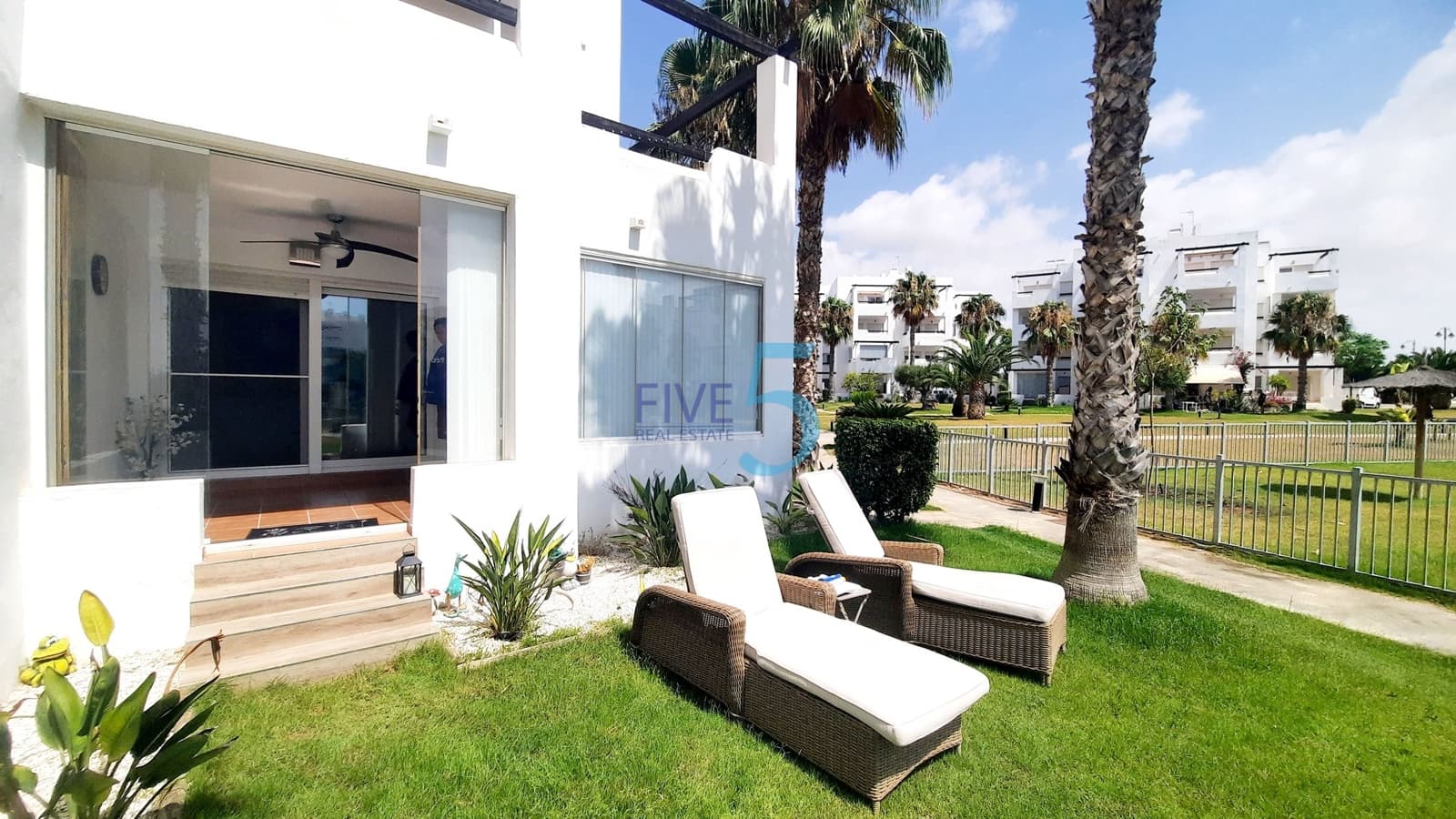2 bedroom Apartment for sale in Terrazas de la Torre with pool garage - € 155,000 (Ref: 9958575)