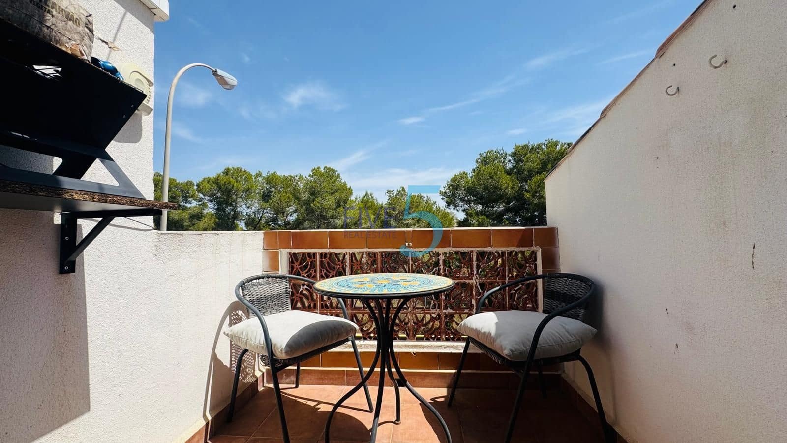 1 bedroom Apartment for sale in Villamartin with pool - € 95,000 (Ref: 9961219)