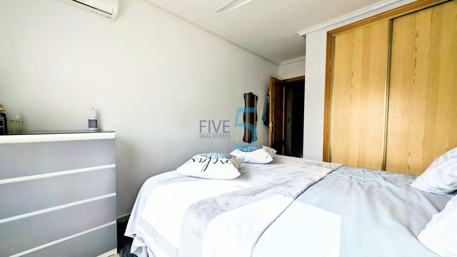 2 sovrum Lägenhet till salu i Formentera del Segura med pool - 99 999 € (Ref: 9961552)
