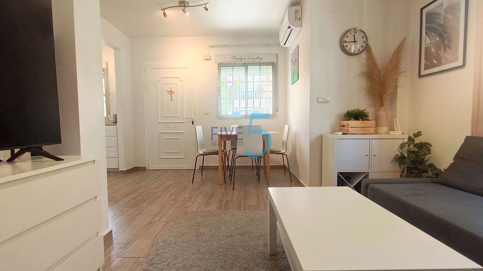 2 camera da letto Casa in vendita in Torrevieja con piscina - 195.000 € (Rif: 9961666)