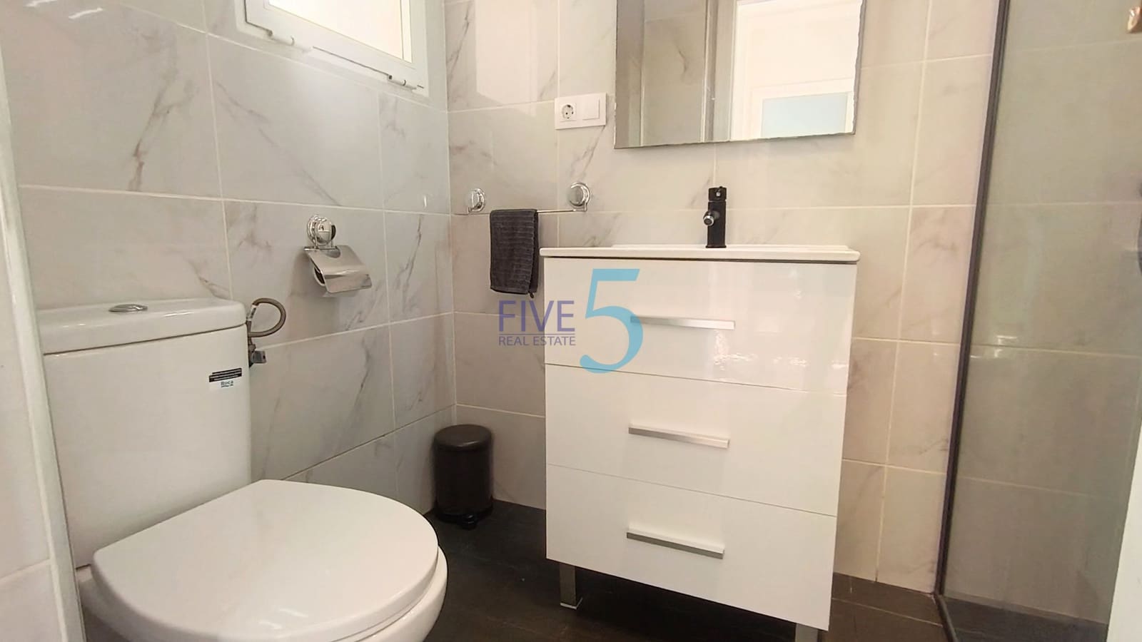 2 camera da letto Casa in vendita in Torrevieja con piscina - 195.000 € (Rif: 9961666)