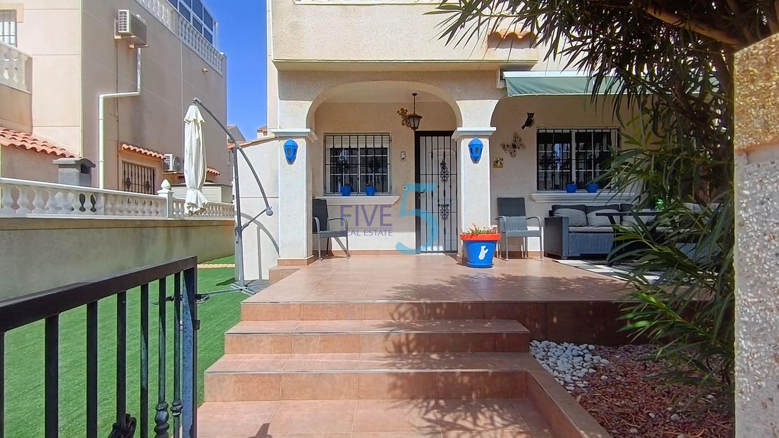 2 camera da letto Casa in vendita in Torrevieja con piscina - 195.000 € (Rif: 9961666)