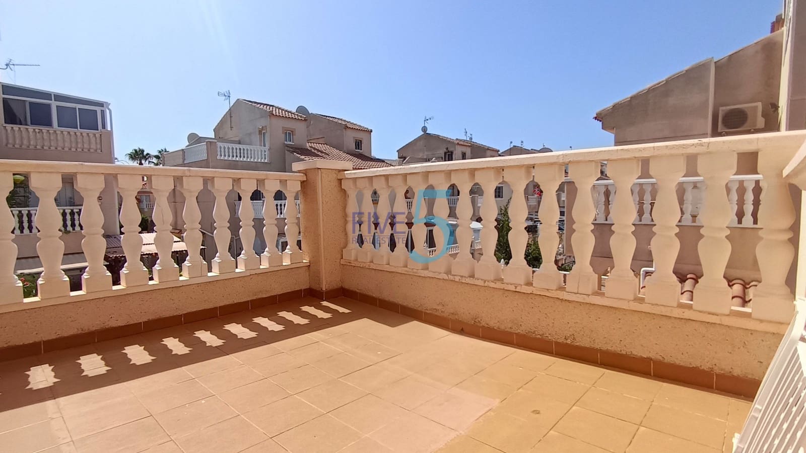 2 camera da letto Casa in vendita in Torrevieja con piscina - 195.000 € (Rif: 9961666)