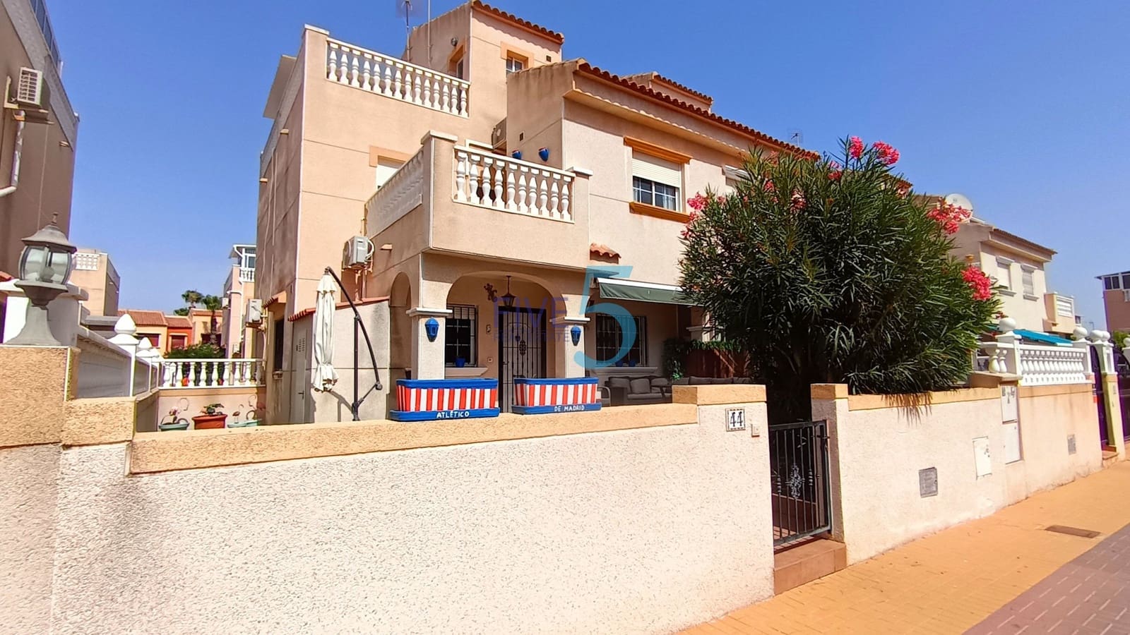 2 camera da letto Casa in vendita in Torrevieja con piscina - 195.000 € (Rif: 9961666)